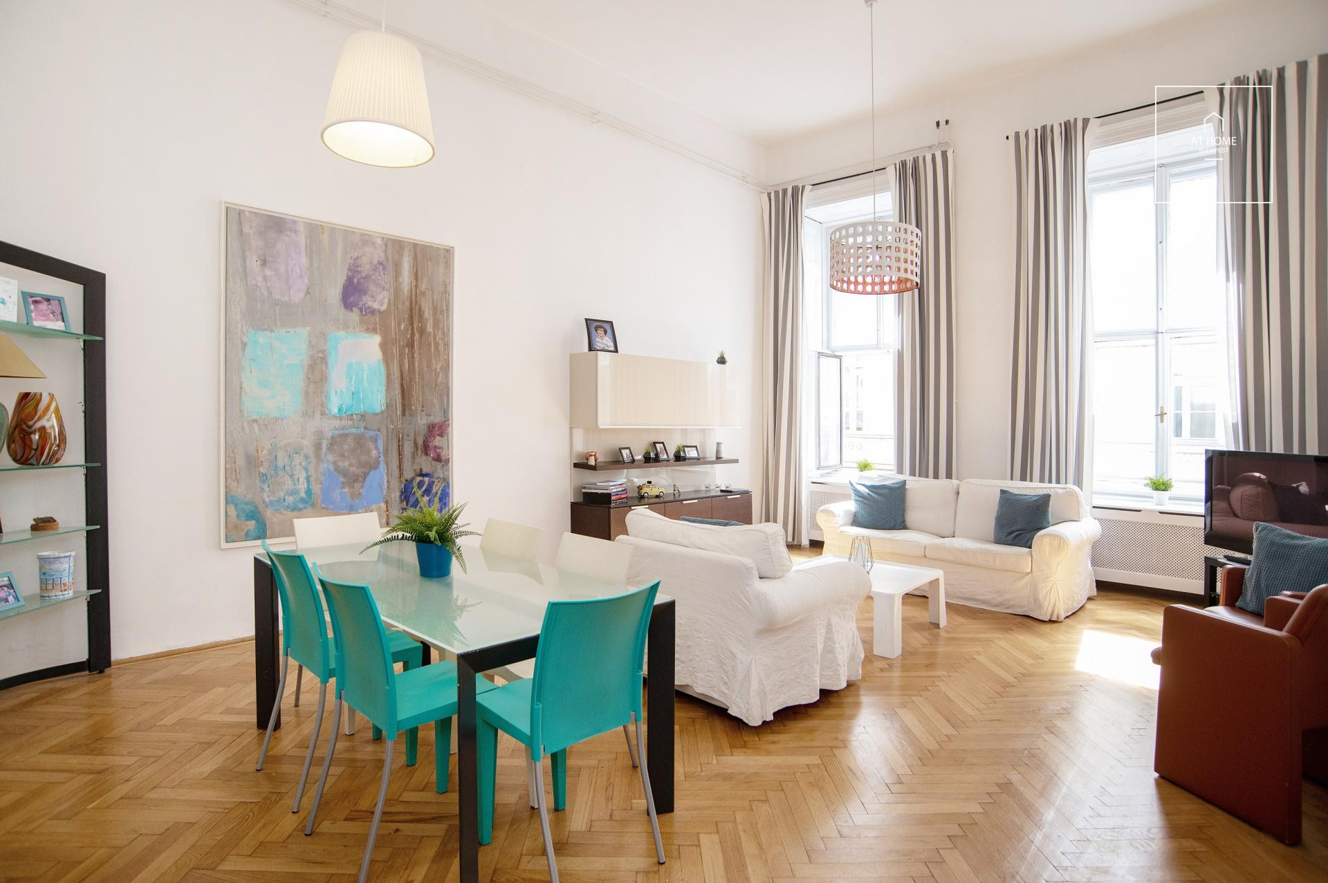 Charming 2 bedroom apartment next to Four Seasons hotel, Budapest V. district