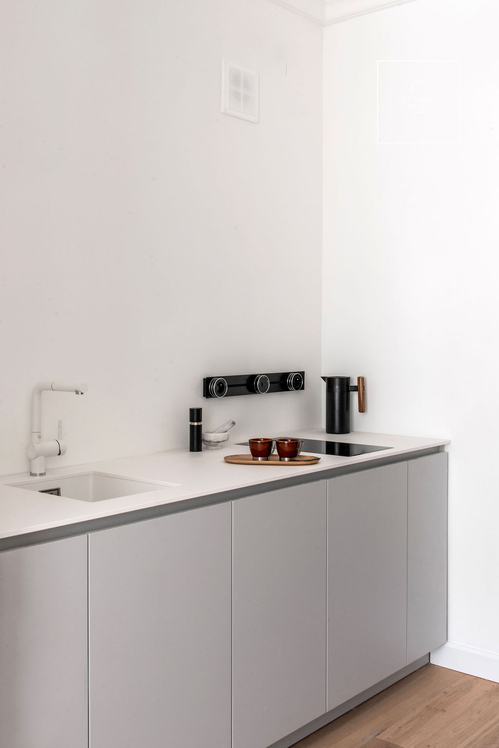 Exclusive Renovated 38 sqm One-Bedroom Apartment in District V, Lipótváros