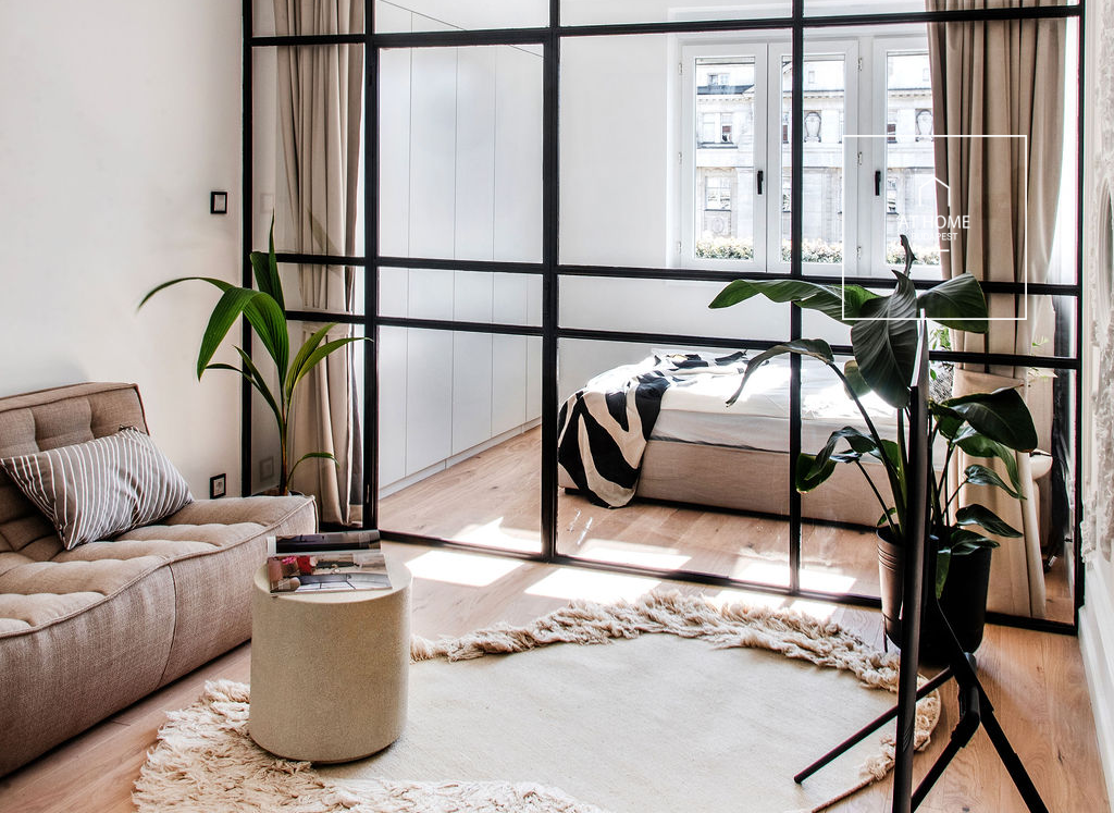 Exclusive Renovated 38 sqm One-Bedroom Apartment in District V, Lipótváros