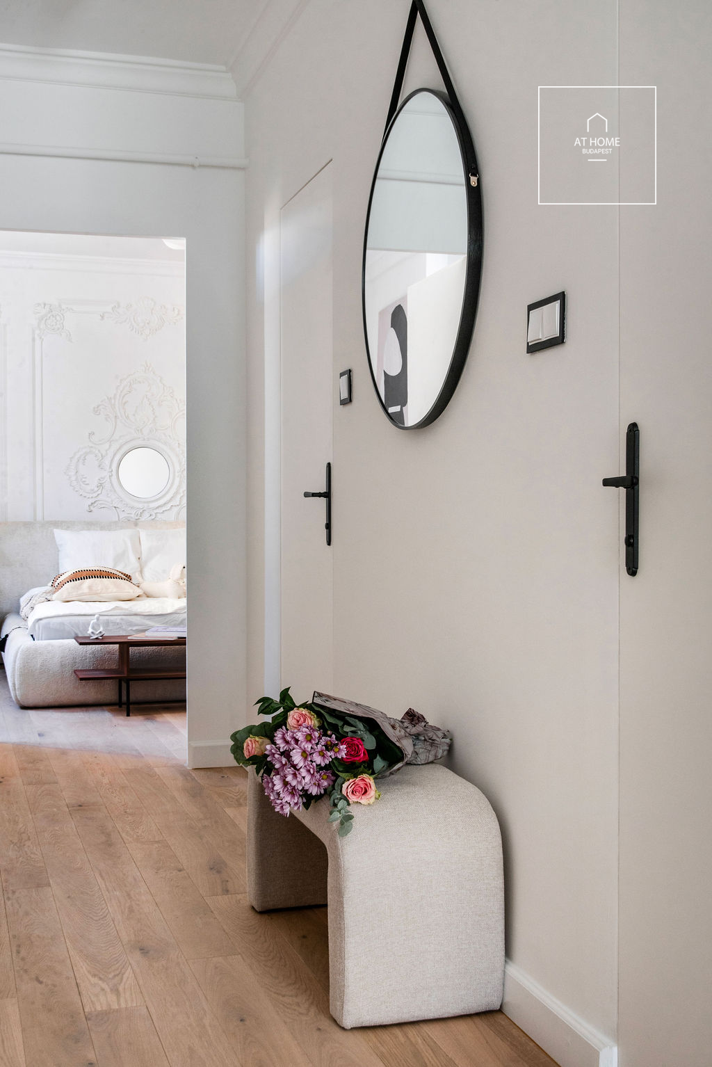 Exclusive Renovated 70 sqm One-Bedroom Apartment in District V, Lipótváros