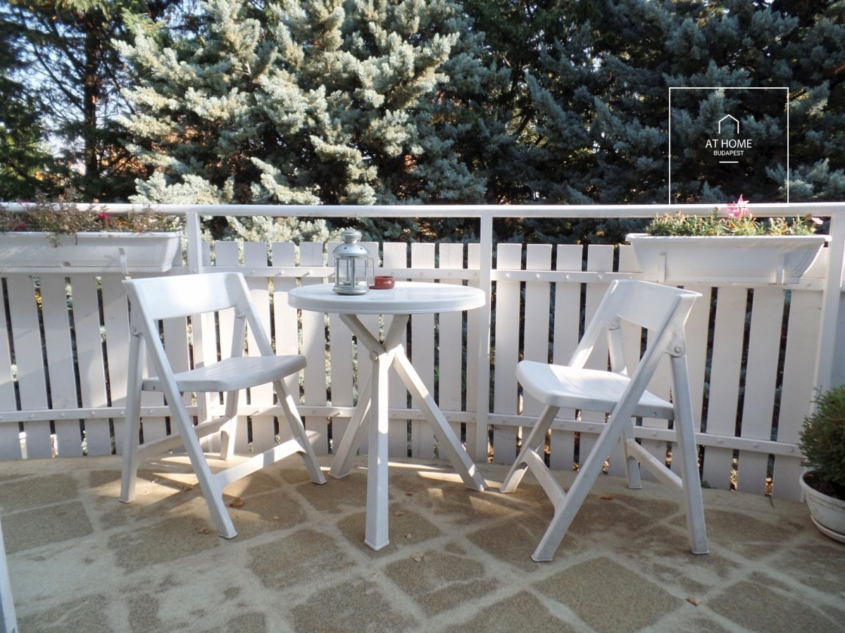 Renovated 152 sqm duplex apartment with a terrace in a private setting in District XII