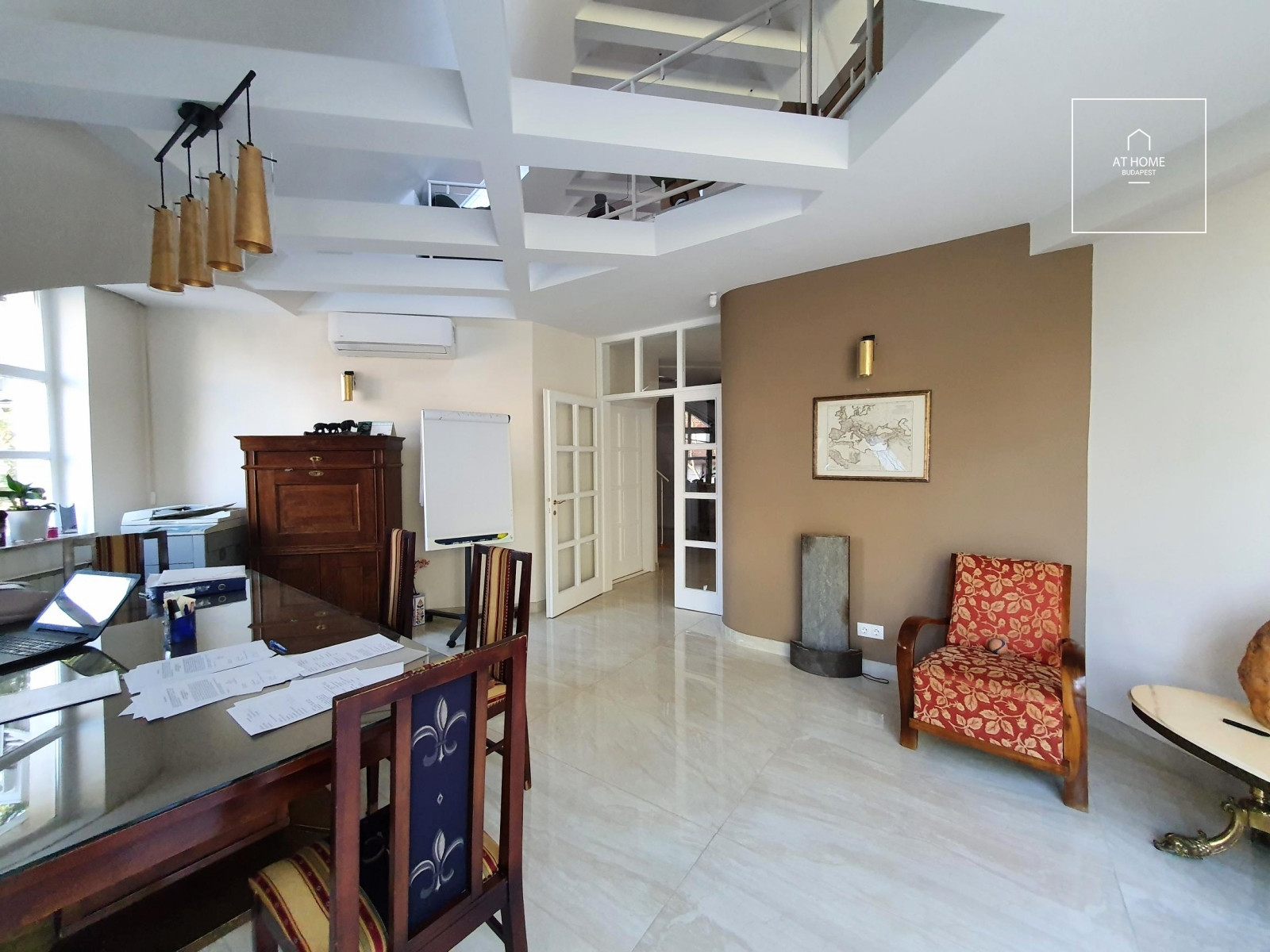 Renovated 152 sqm duplex apartment with a terrace in a private setting in District XII