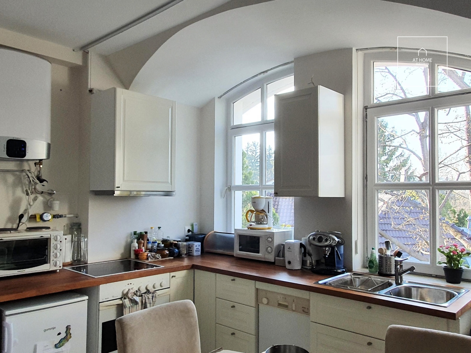 Renovated 152 sqm duplex apartment with a terrace in a private setting in District XII