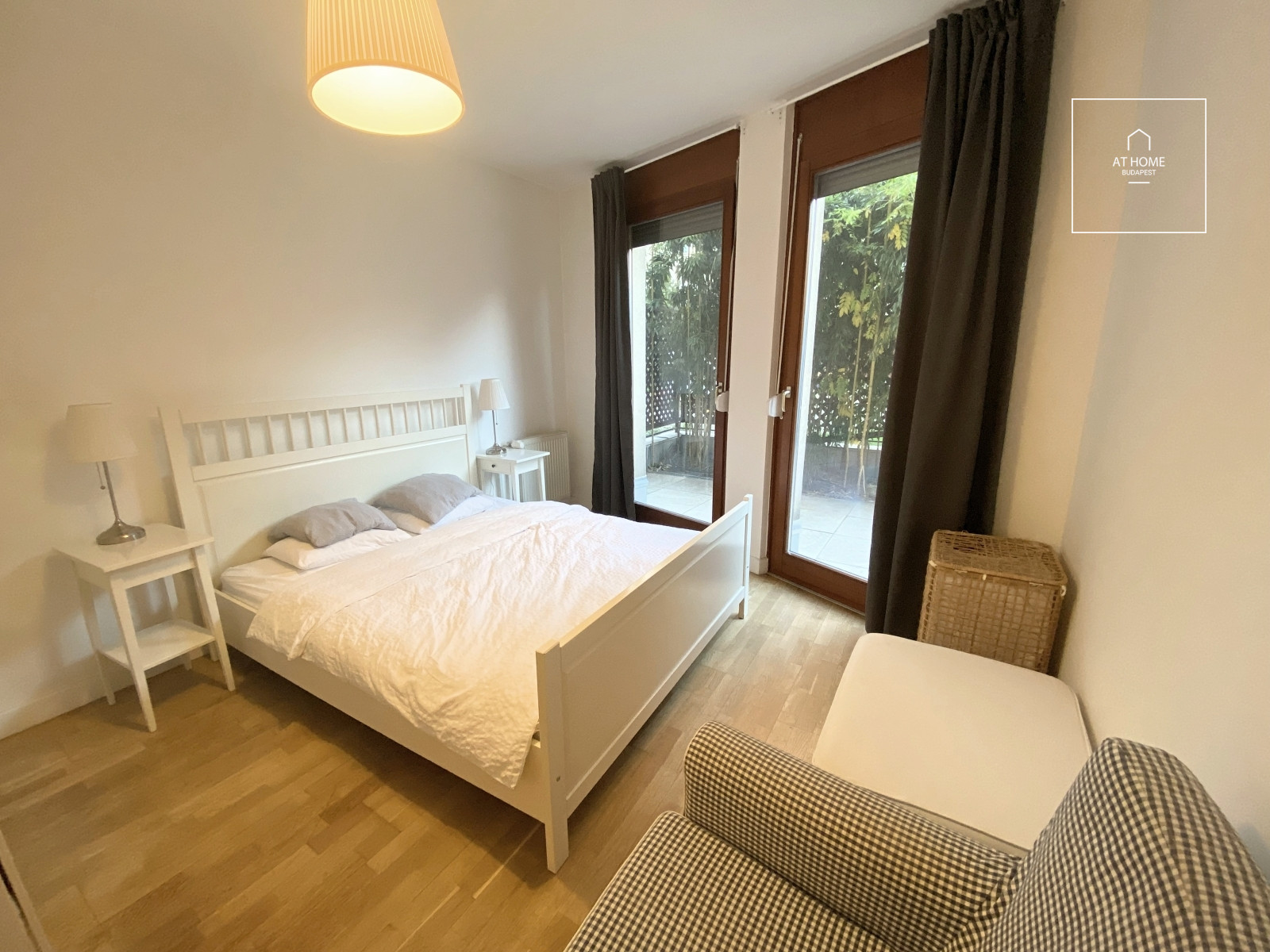 Garden-connected apartment for rent Budapest XIII. district Újlipótváros