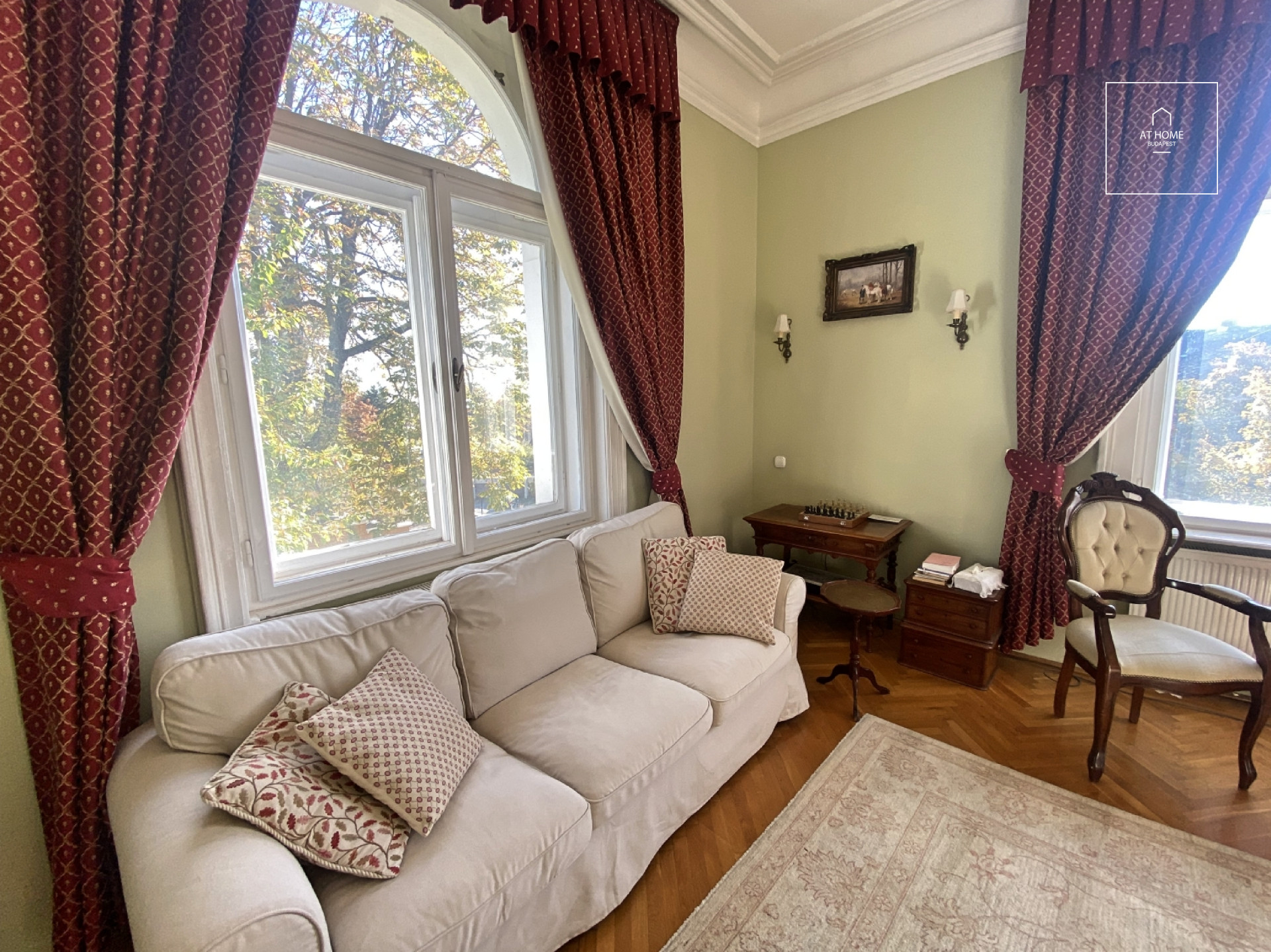 Kiadó elegáns villa lakás Budapest II. kerület, Vérhalom