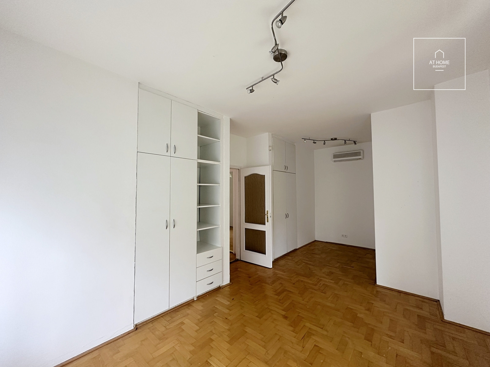 Wonderful detached house for rent Budapest II. district, Kurucles