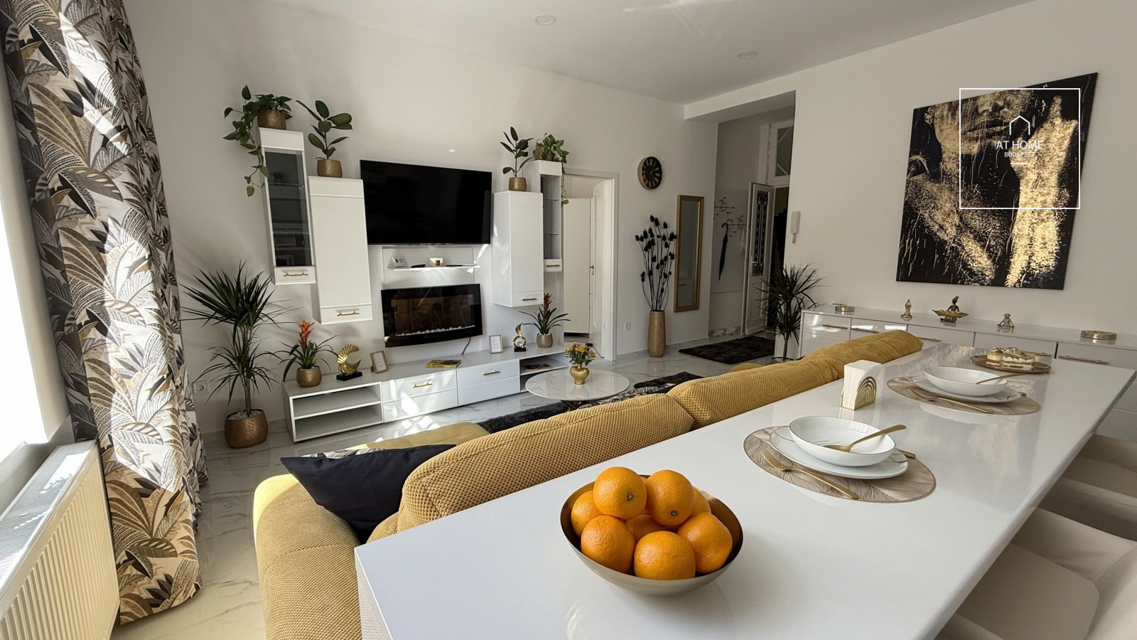 Renovated, fully equipped downtown apartment in District V