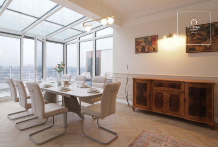 Panorámás, 2 hálószobás penthouse lakás télikerttel, prémium szolgáltatásokkal Újlipótvárosban