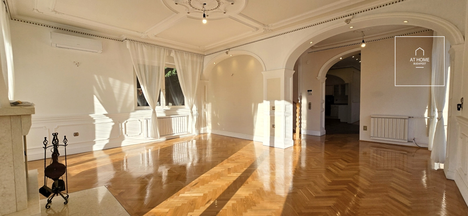 Renovated 210 sqm three-storey family home in one of the most sought-after areas of Rózsadomb