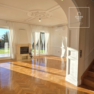 Renovated 210 sqm three-storey family home in one of the most sought-after areas of Rózsadomb
