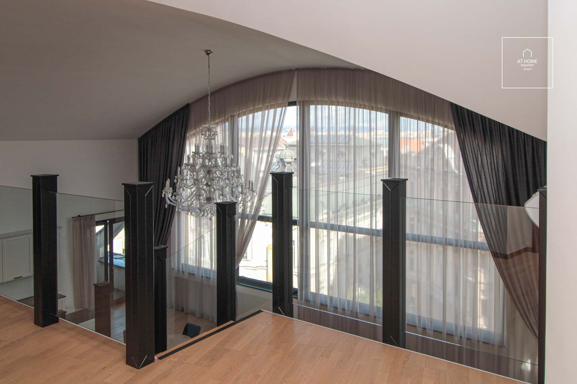 Exclusive apartment for rent in the V. district Budapest