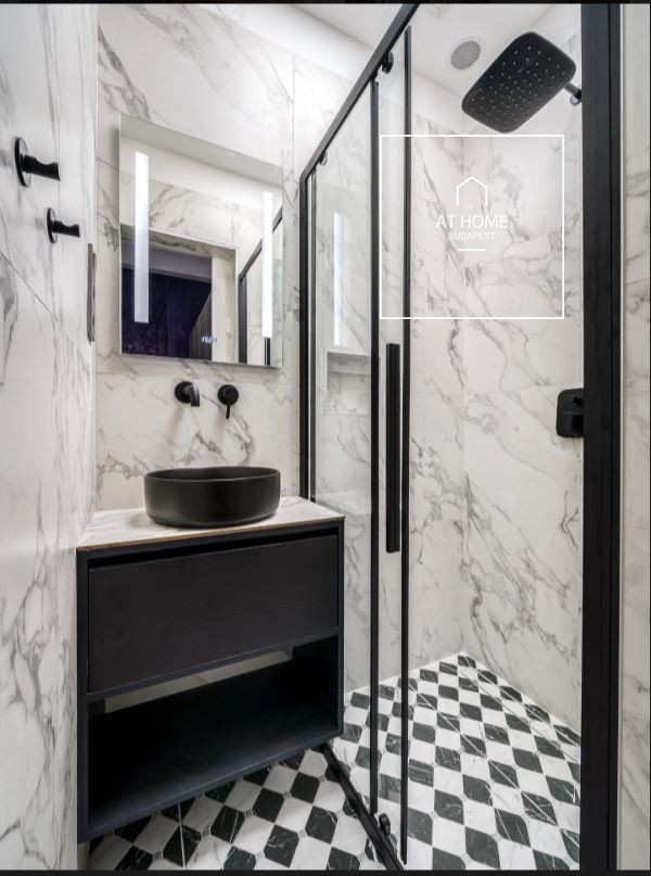 Spacious two luxury apartment available for rent in the very heart of Budapest’s prestigious District V.