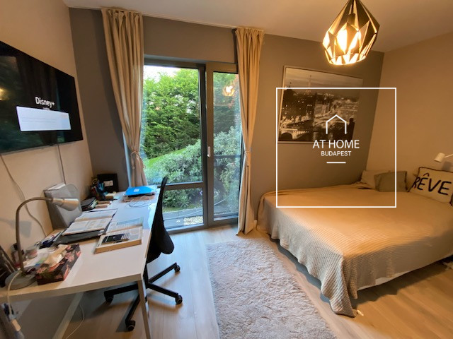 A premium four-bedroom apartment with private garden is available for rent in Budapest, 2nd district, Lipótmező.