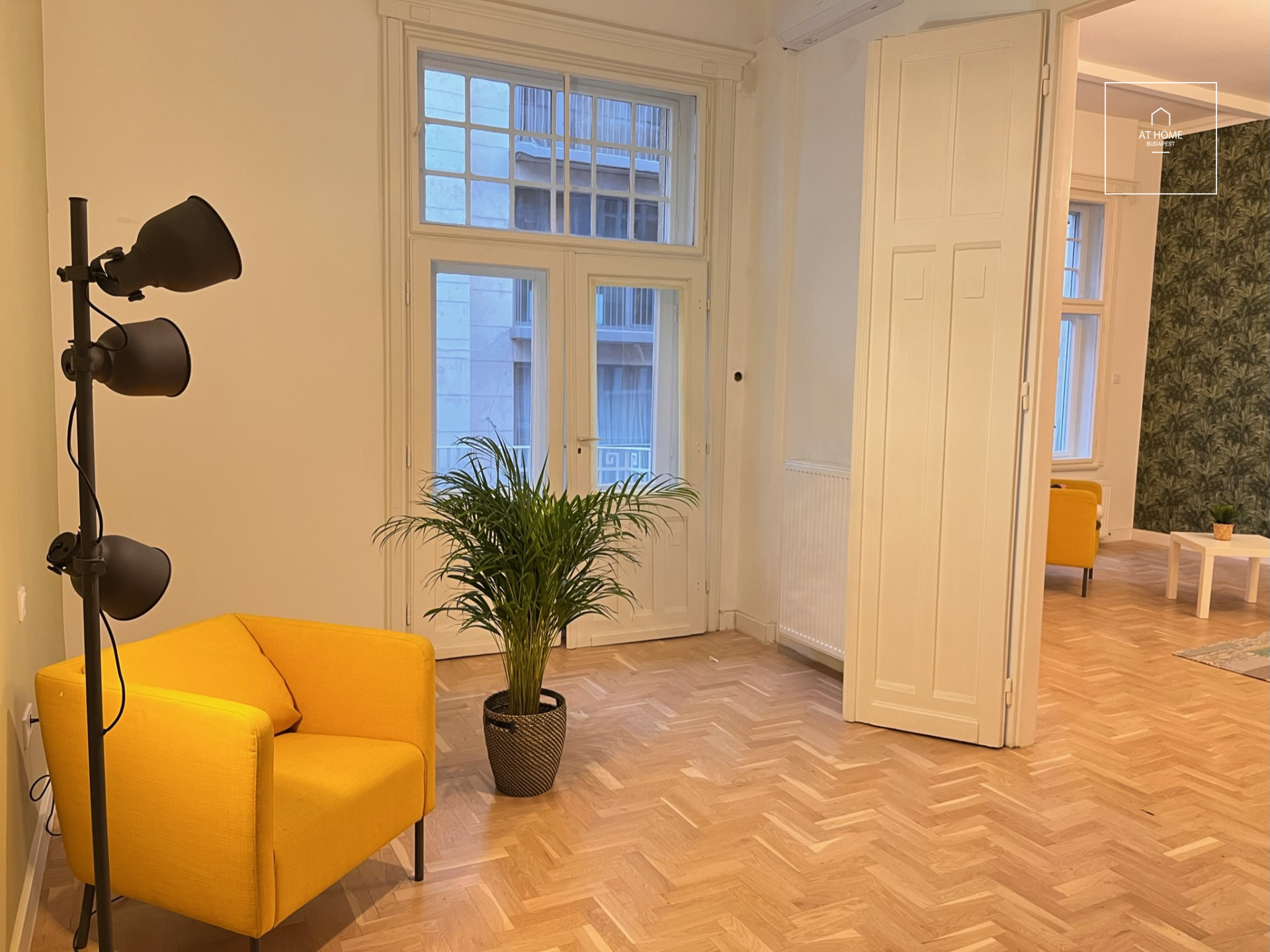 Refurbished, modern apartment for rent Budapest VI. district, Terézváros