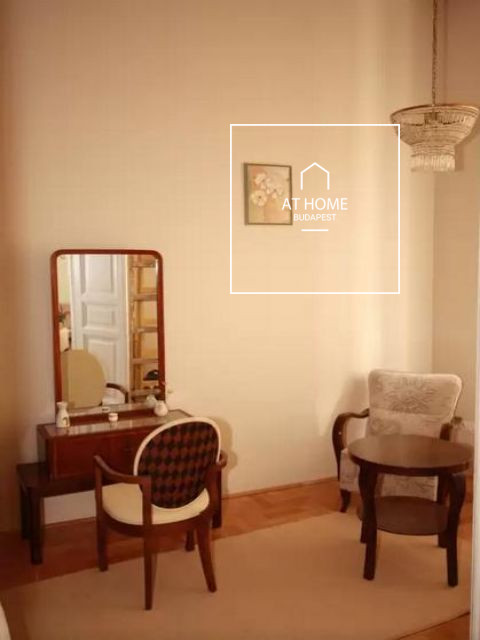 Elegant, fully furnished apartment with a built-in infrared sauna in District VI