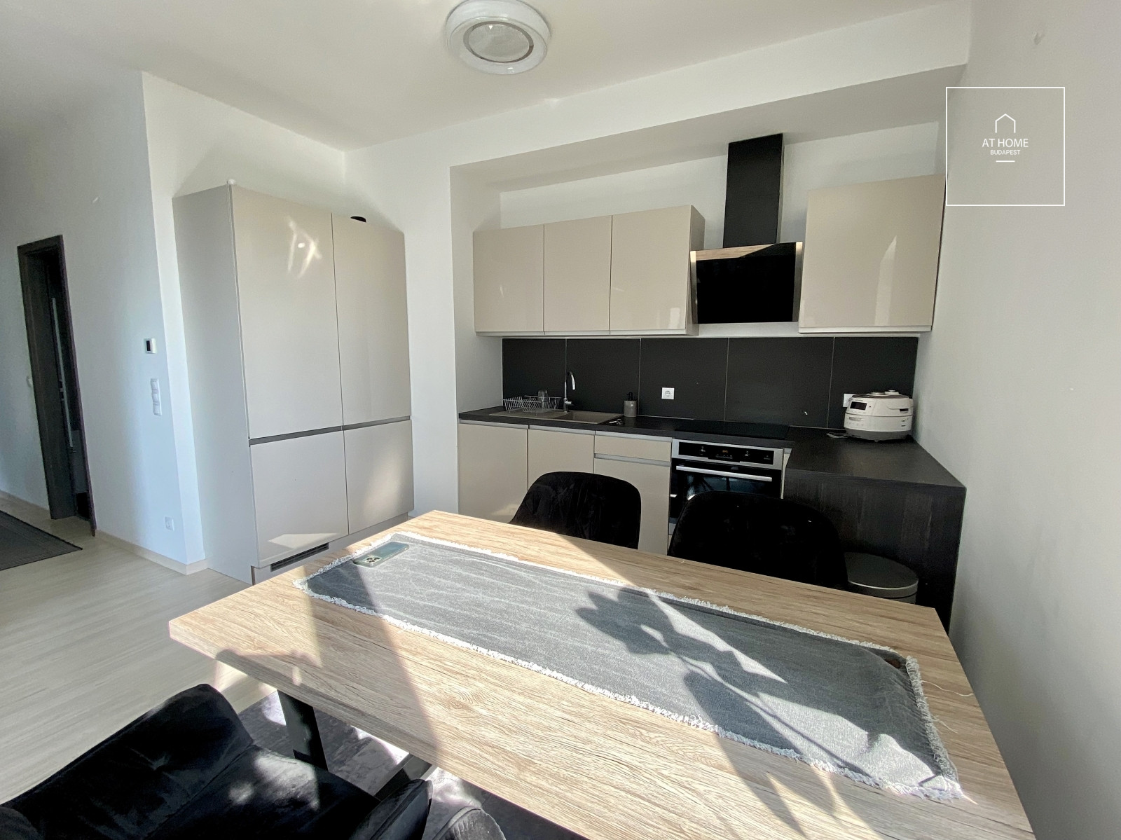 Luxury apartment with panoramic views, 10 sqm terrace, and 2 bedrooms at Budapart