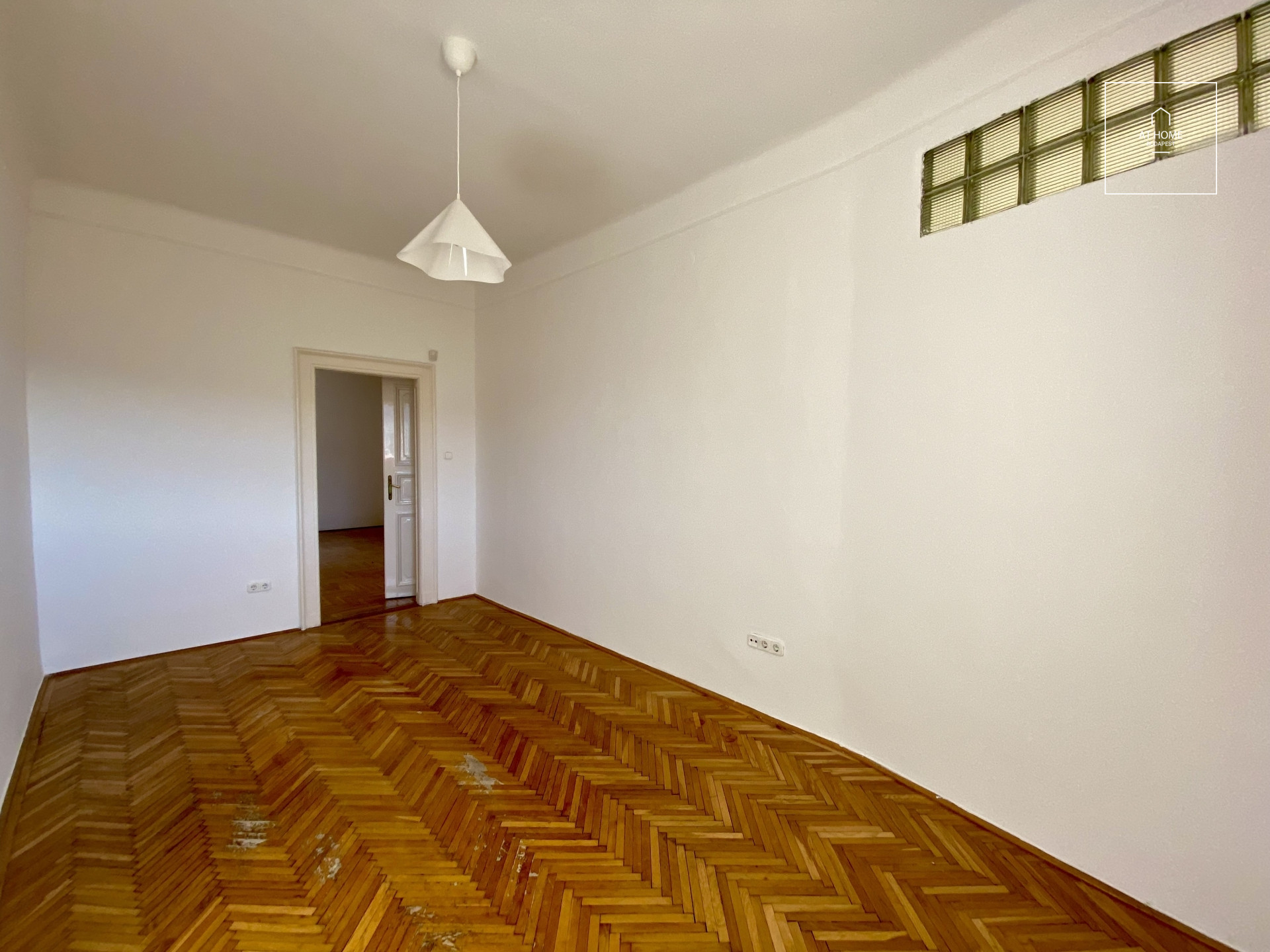 Sunny apartment for rent Budapest II. district, Törökvész