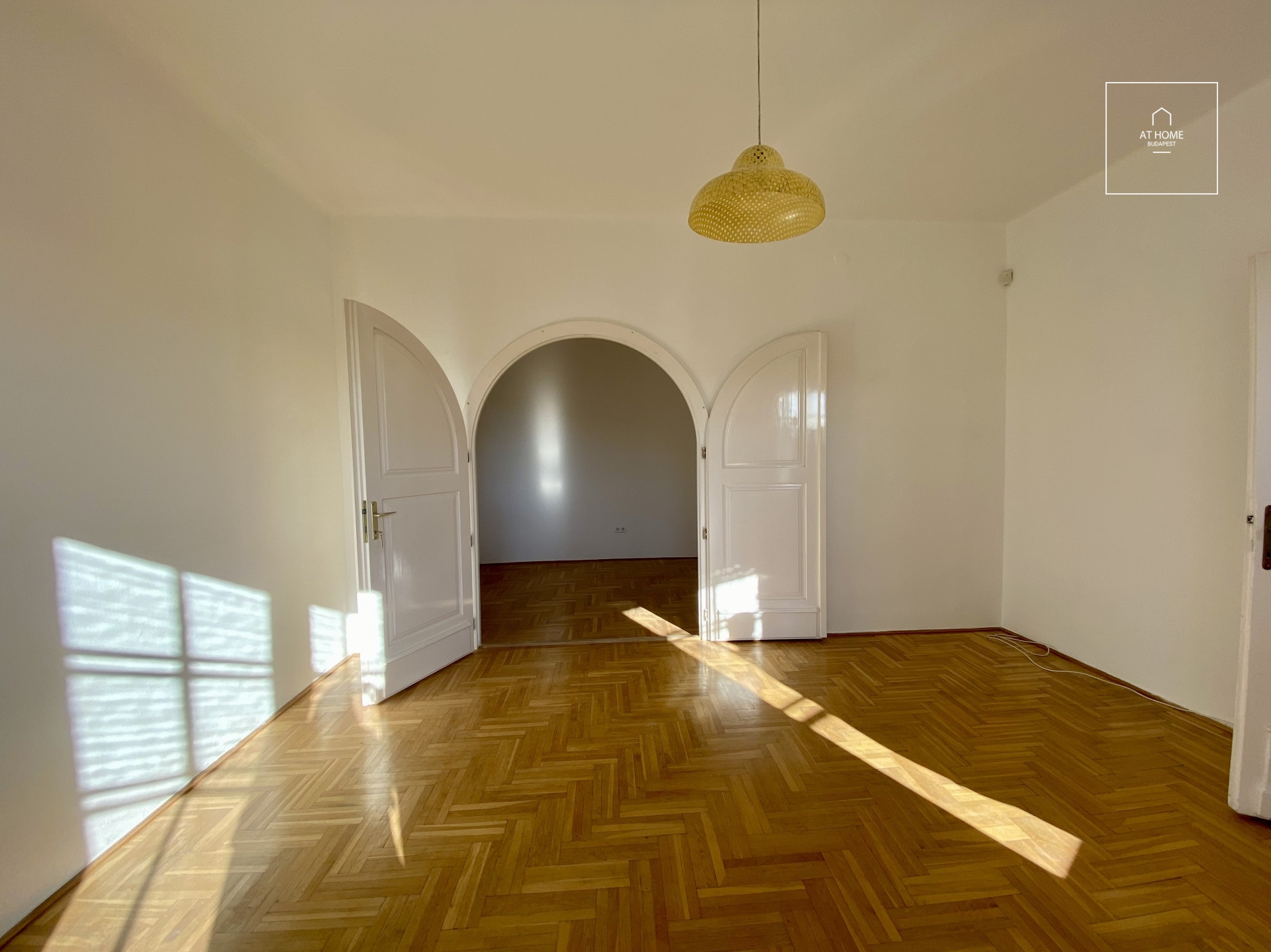 Napfényes lakás kiadó Budapest II. kerület, Törökvész