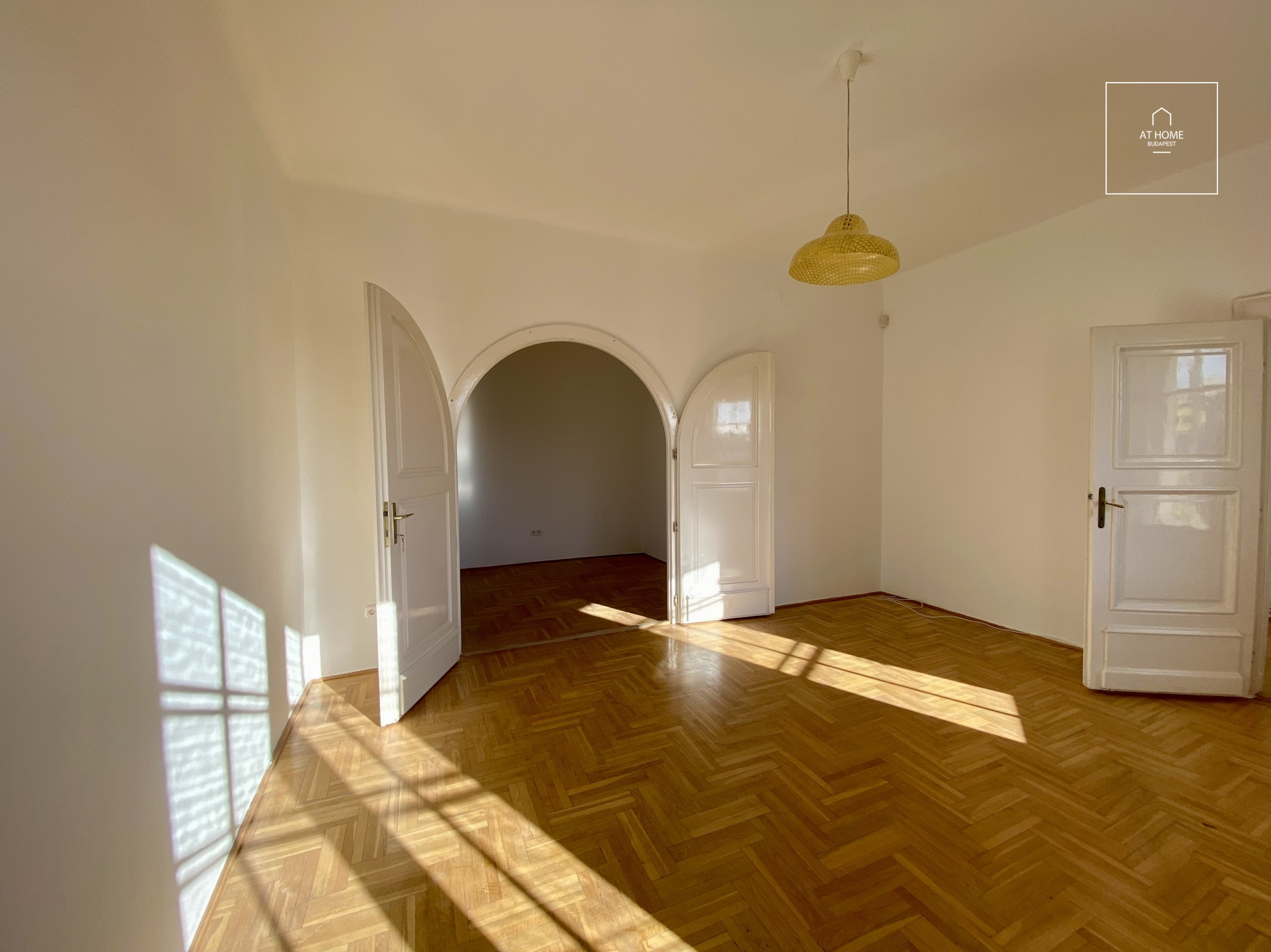 Napfényes lakás kiadó Budapest II. kerület, Törökvész