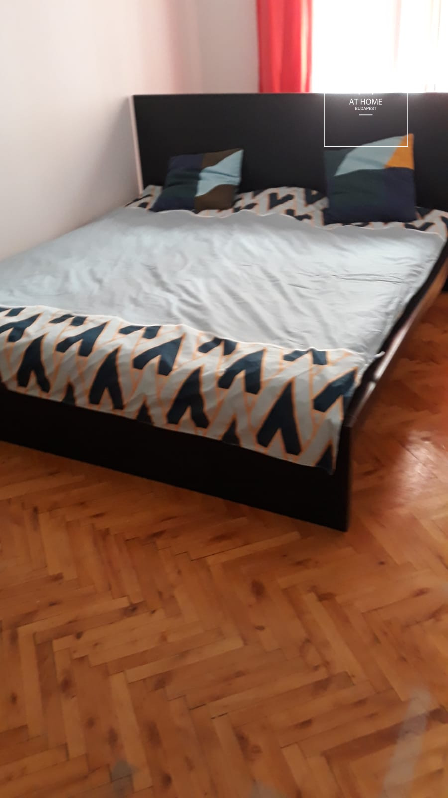Two-bedroom apartment for rent in the heart of the city center, district 5