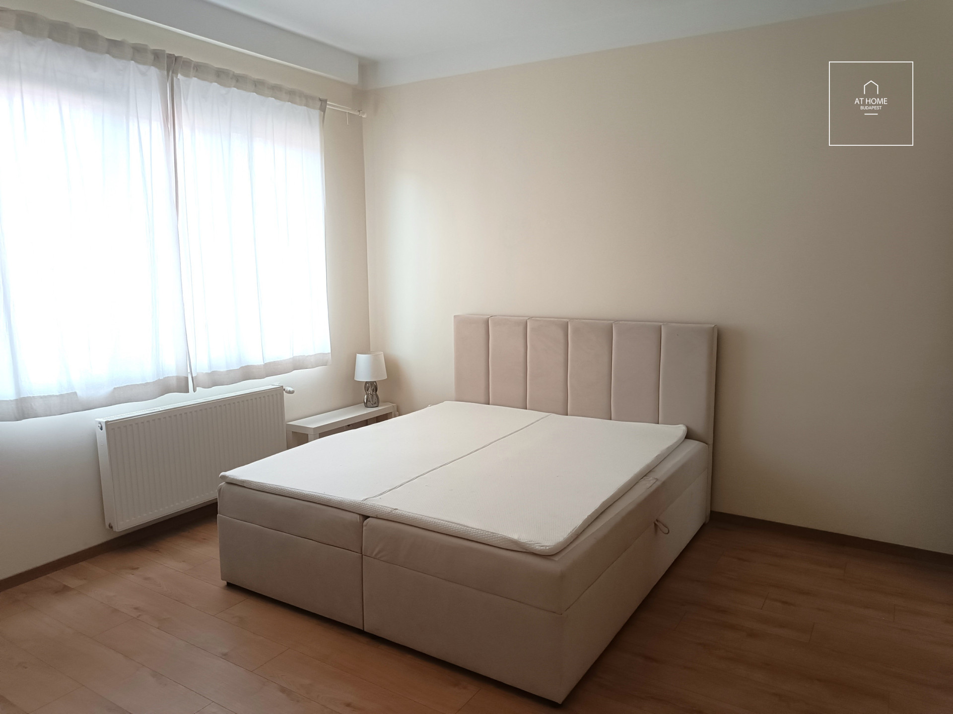 Renovated apartment for rent in Budapest, District I, Krisztinaváros