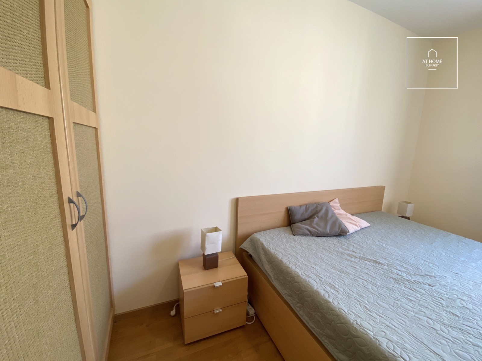 Cozy two-bedroom apartment for rent Budapest II. district, Kurucles