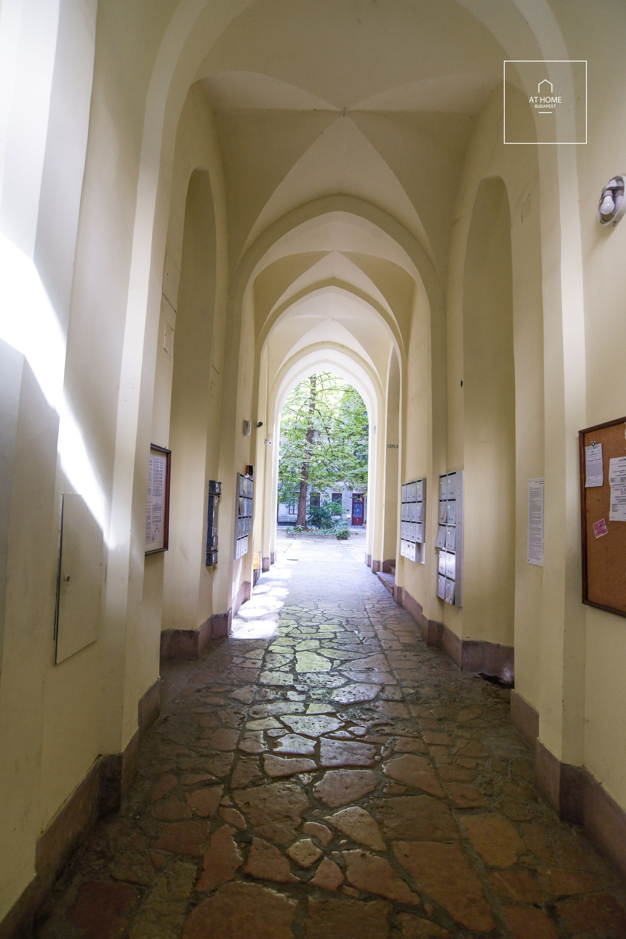 2 bedroom apartment for rent in Budapest 7th district