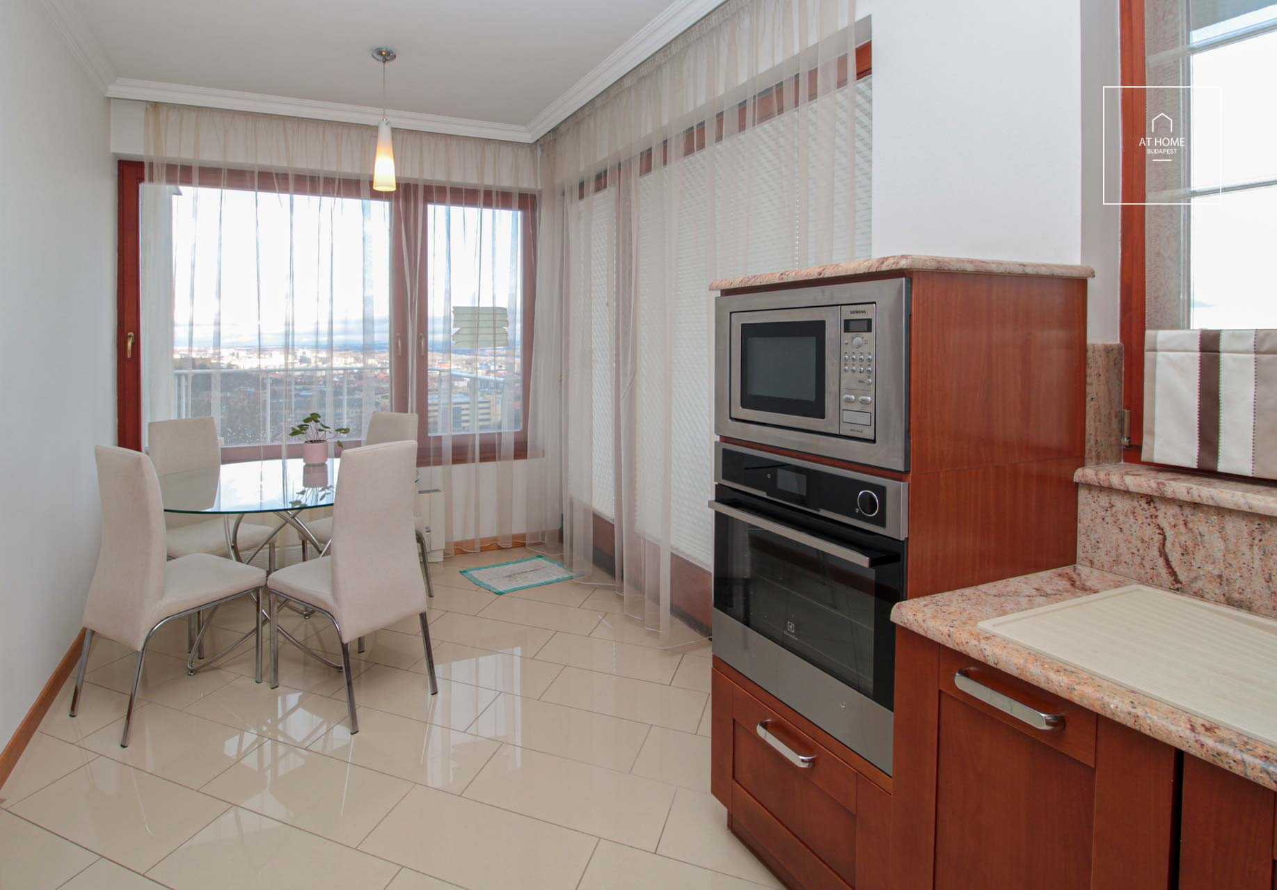 Stellar penthouse apartment Budapest II. district, Szemlőhegy