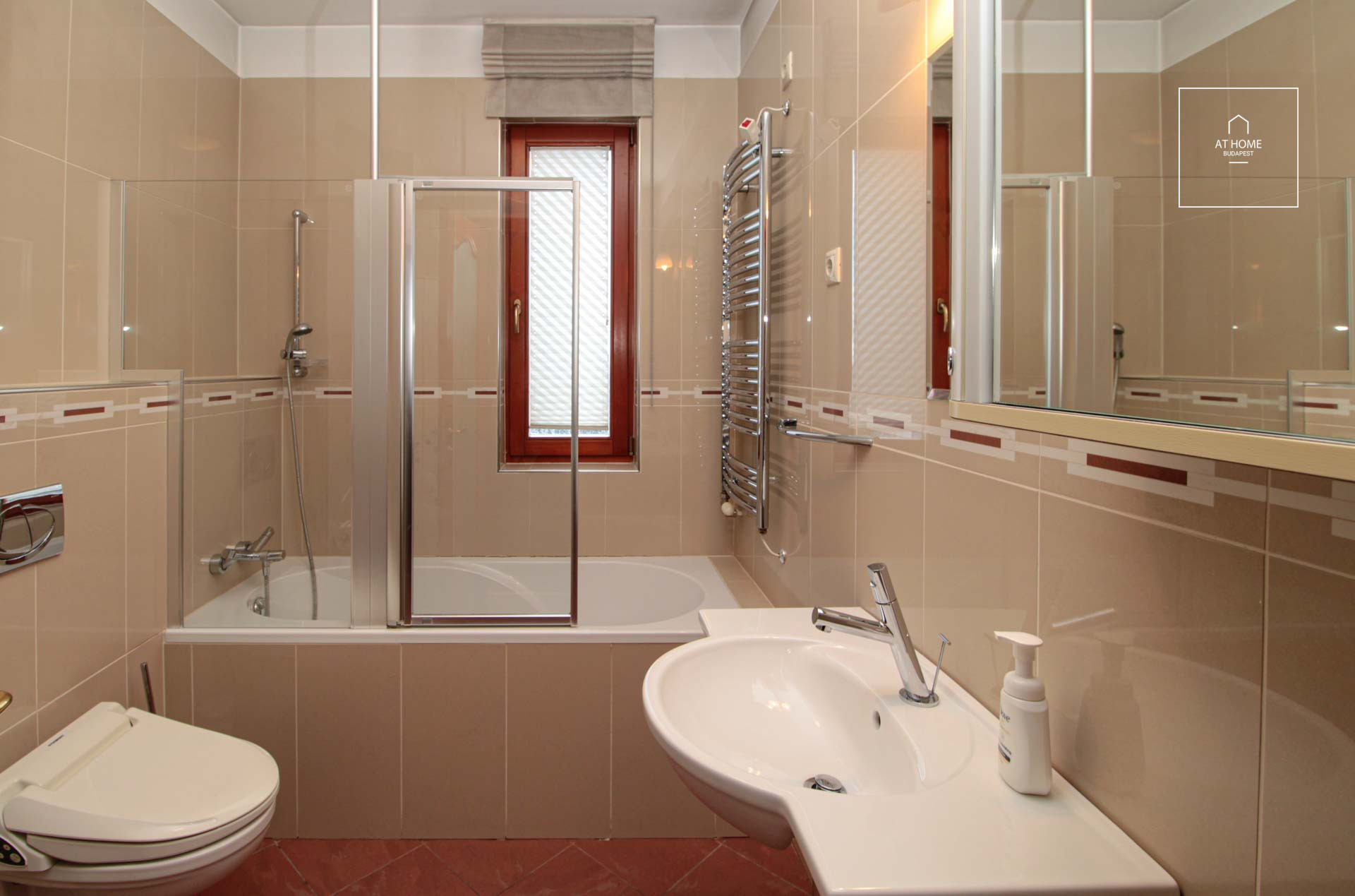 Stellar penthouse apartment Budapest II. district, Szemlőhegy