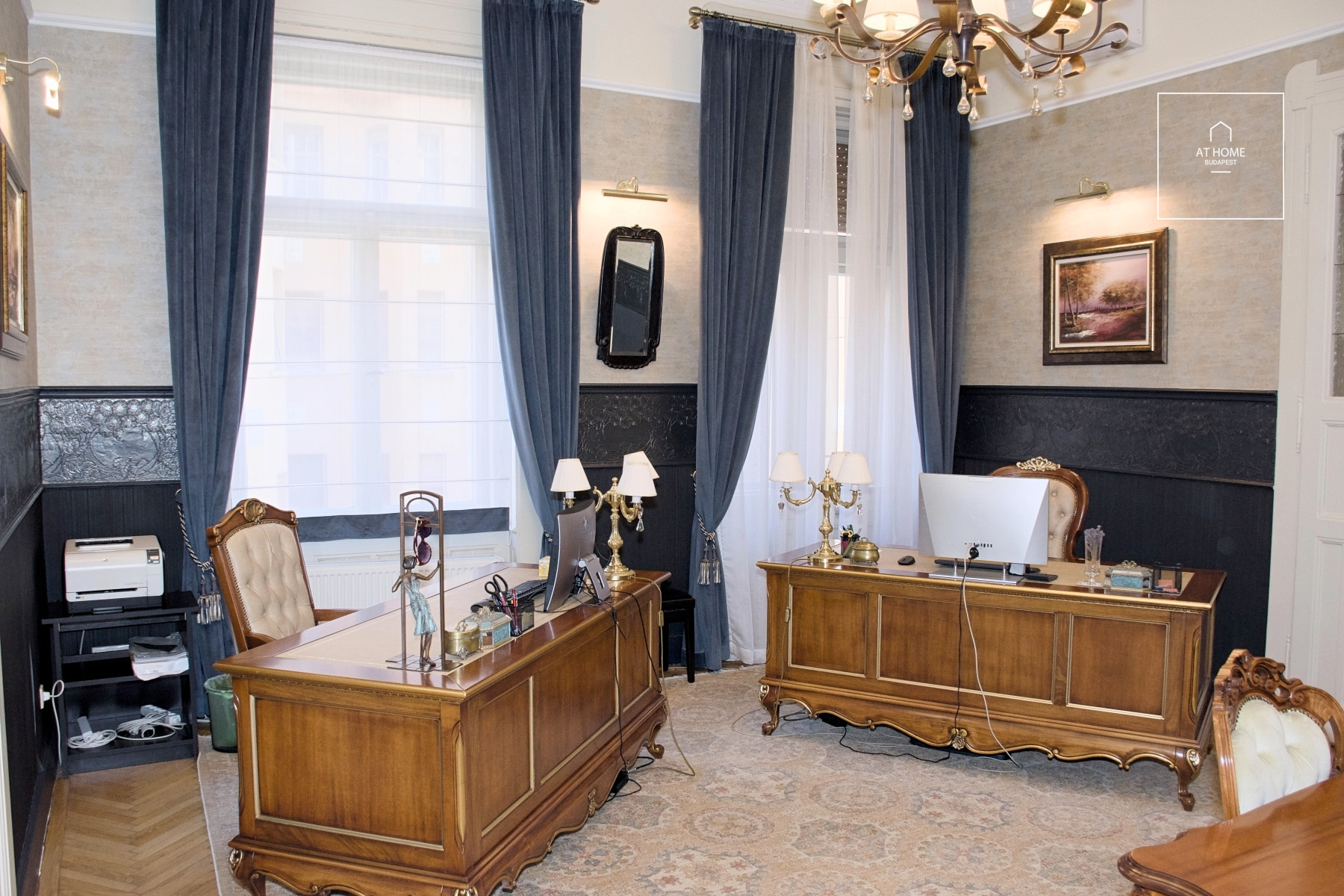 Elegant, Renovated Classic Apartment for Sale in Külső-Terézváros, Budapest