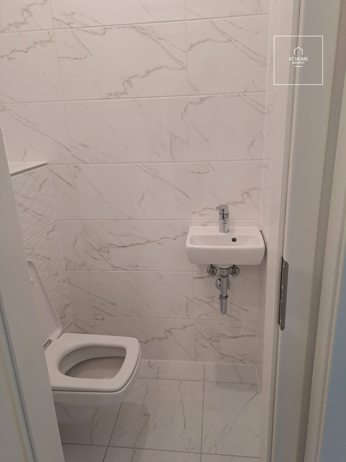 Newly built apartment for rent Budapest III. district Waterfront City