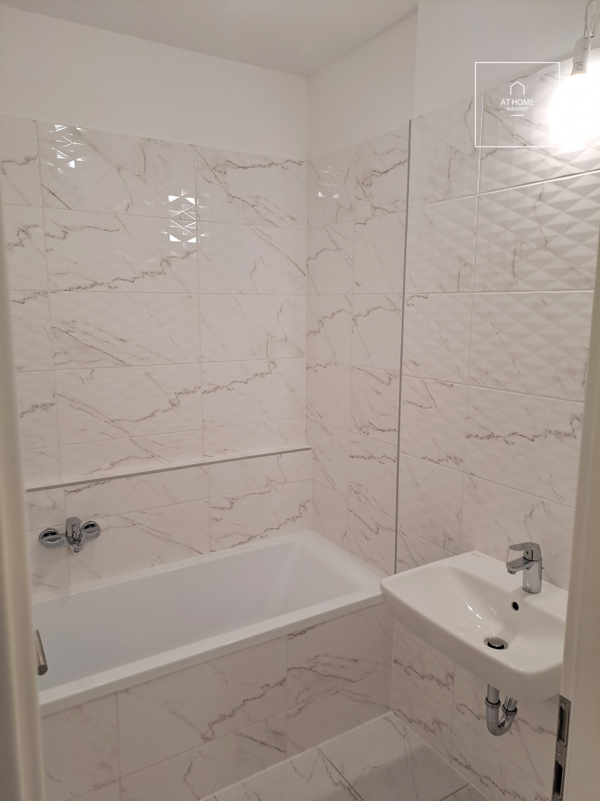 Newly built apartment for rent Budapest III. district Waterfront City