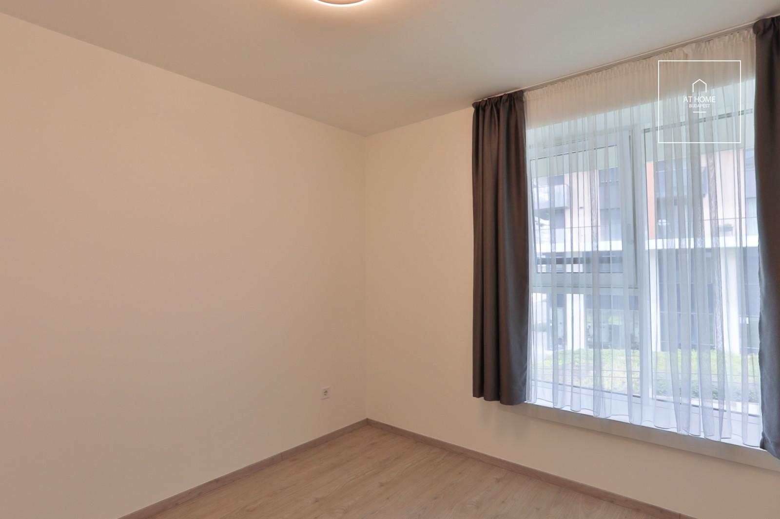 Newly built apartment for rent Budapest III. district Waterfront City