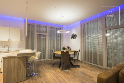 2020-ban épült panorámás lakás 50nm-es terasszal és garázzsal a Kopaszi-gátnál