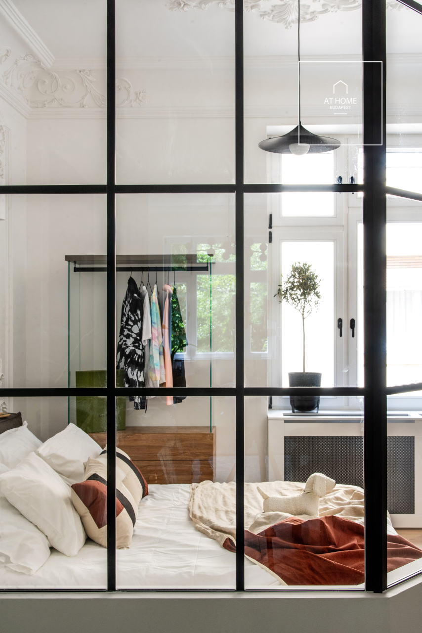 Renovated luxury apartment  for sale in 5th district, Belváros