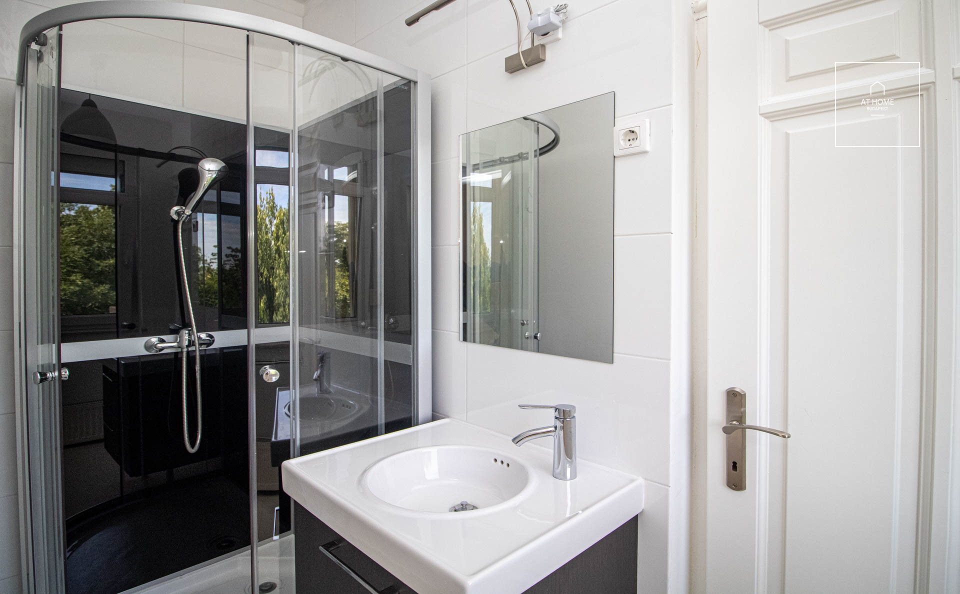 Napfényes lakás kiadó Budapest XII. kerület, Svábhegy