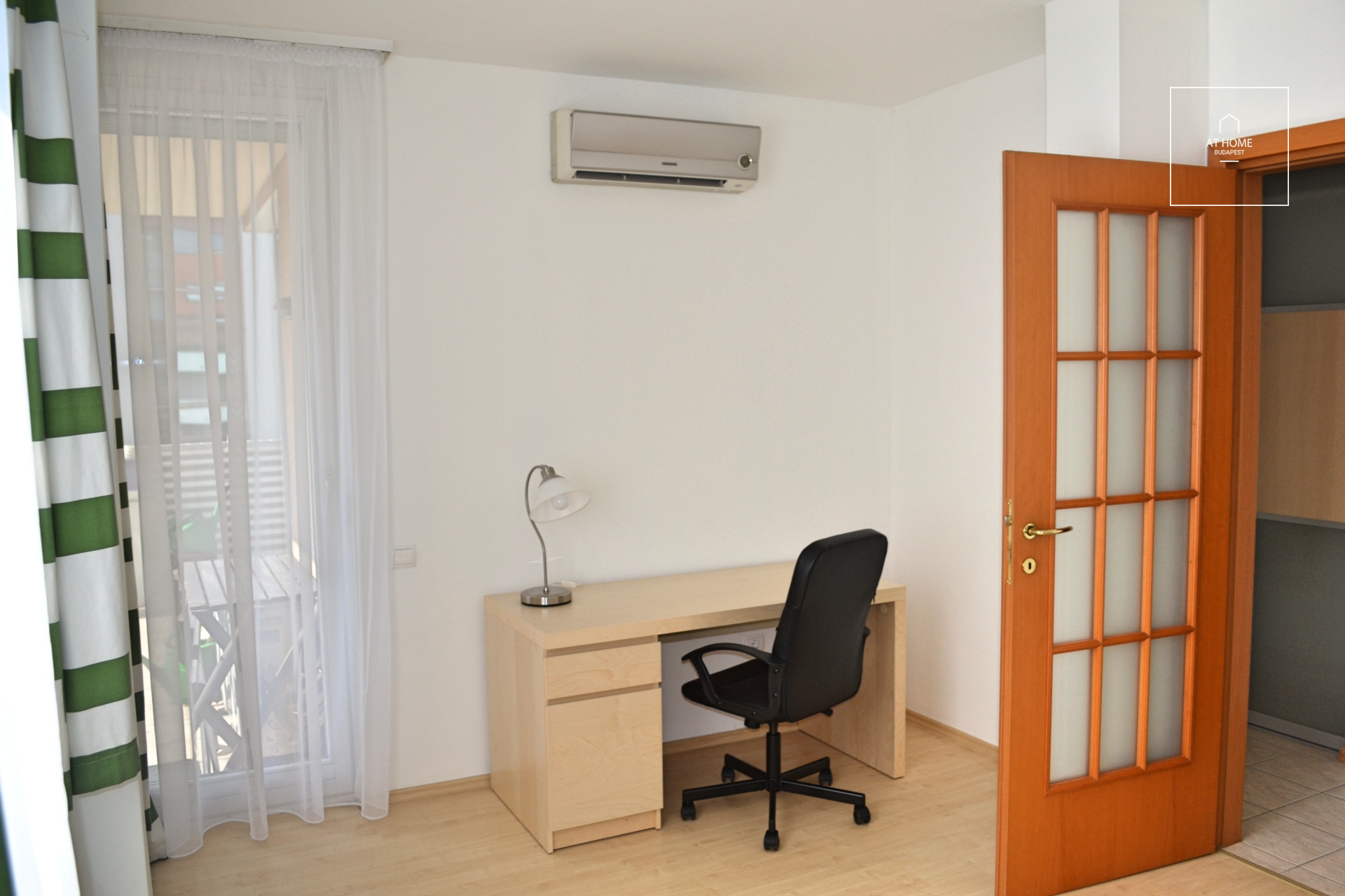 Refurbished 3-bedroom apartment for rent Budapest I. district