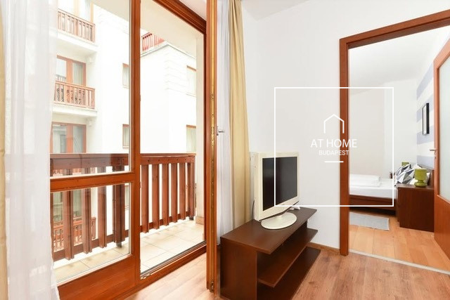 Nice apartment for rent Budapest VI. district, Terézváros