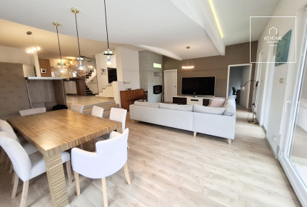 Beautiful 5 bedrooms family house for eladó in Dunakeszi