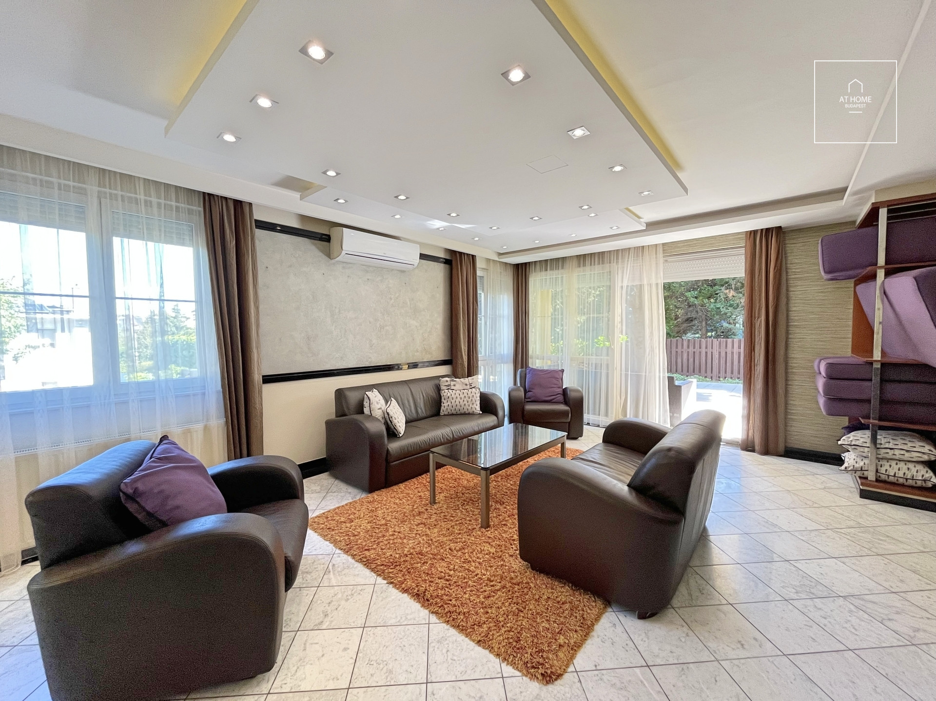 Ground-floor 150 m² apartment with garden access and terrace in Törökvész, District II