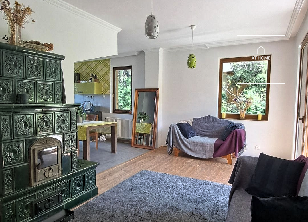 Renovated three-storey, 180 sqm family house with a panoramic view in Solymár