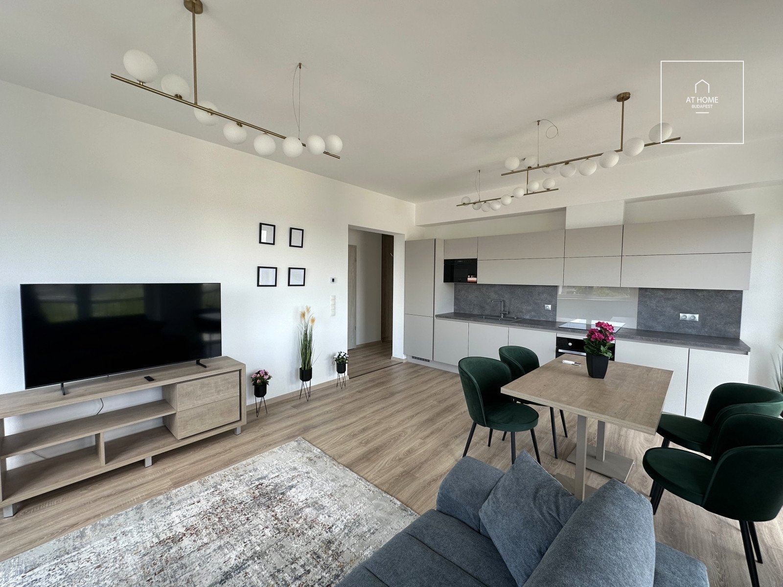 Two-bedroom premium apartment available for rent in Budapest\'s 11th district, Budapart