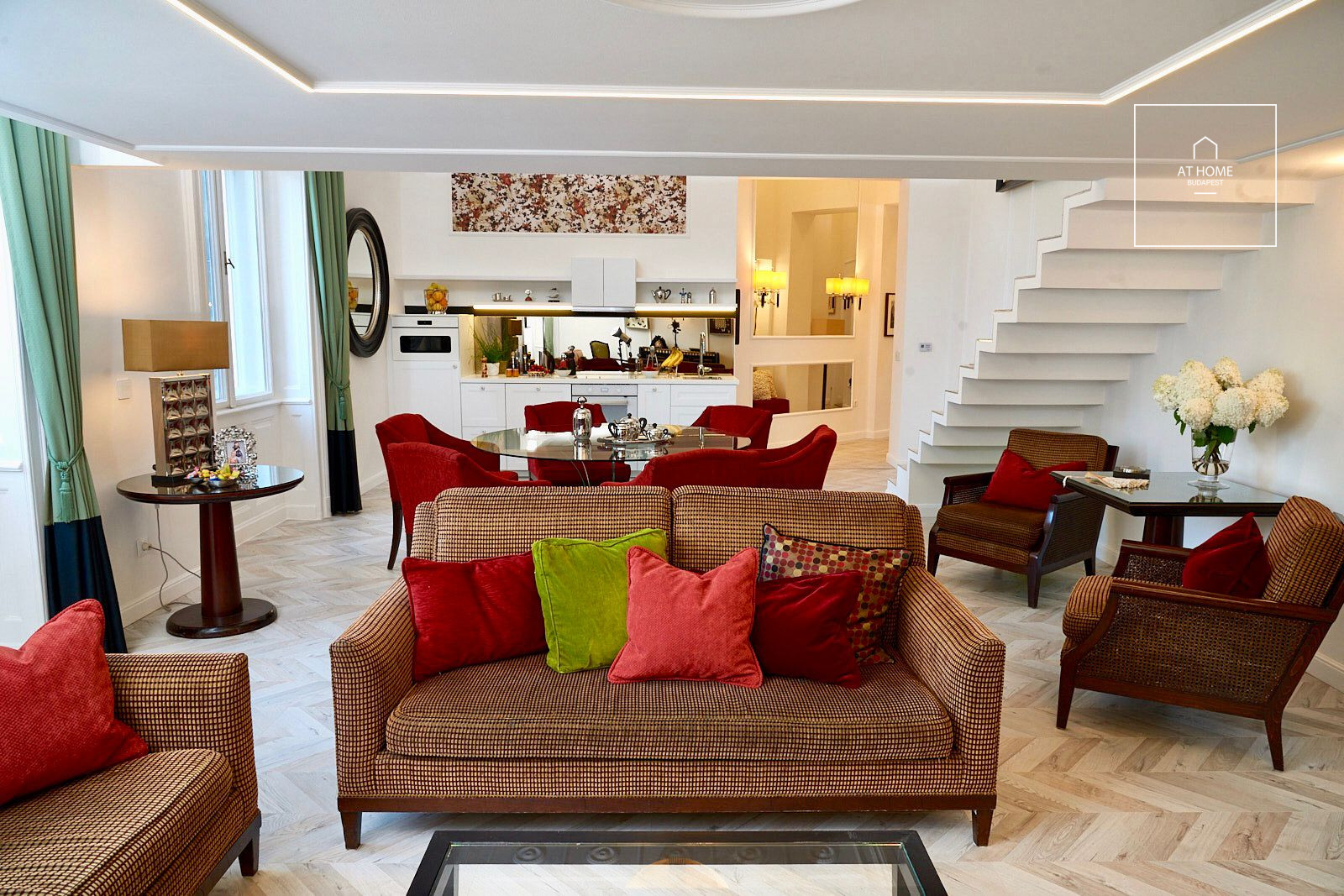 Elegant duplex apartment for rent Budapest VI. district, Terézváros