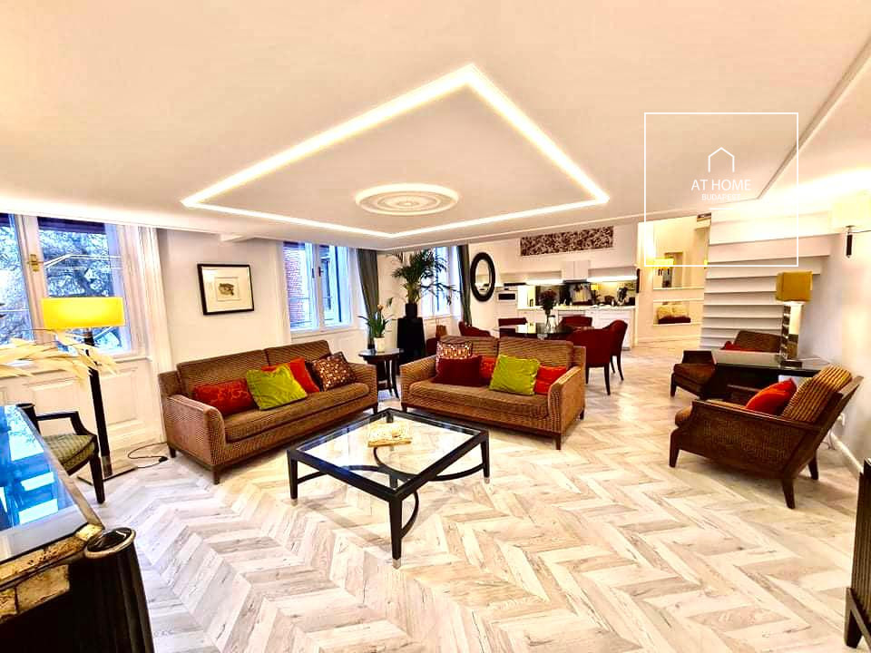 Elegant duplex apartment for rent Budapest VI. district, Terézváros