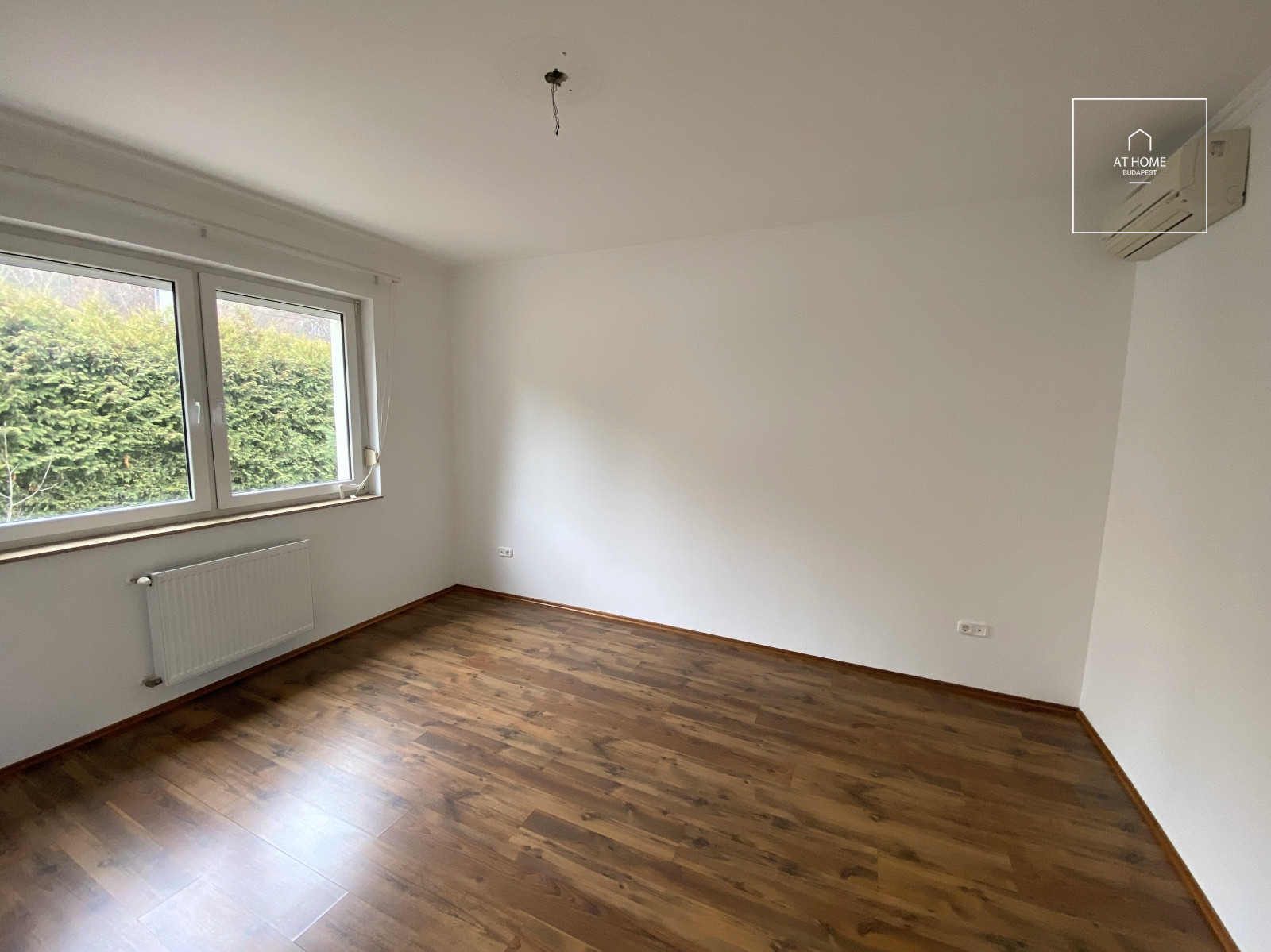 Greenbelt Three-Bedroom Apartment for Rent in Budapest’s 12th District, Kútvölgy