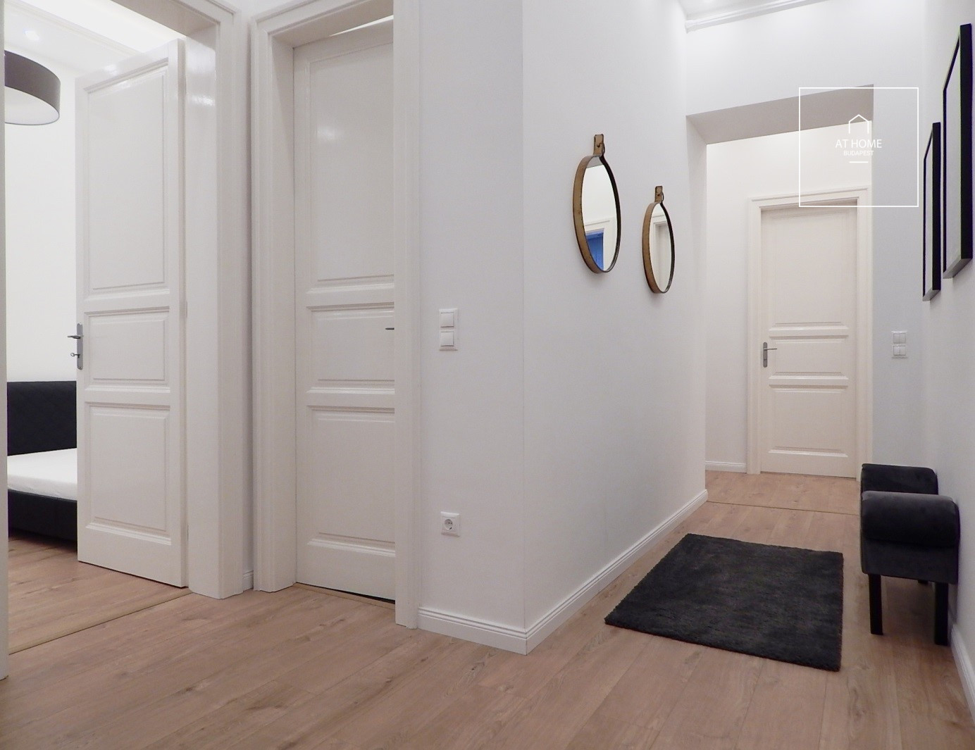 Stellar refurbished apartment in the 6th district