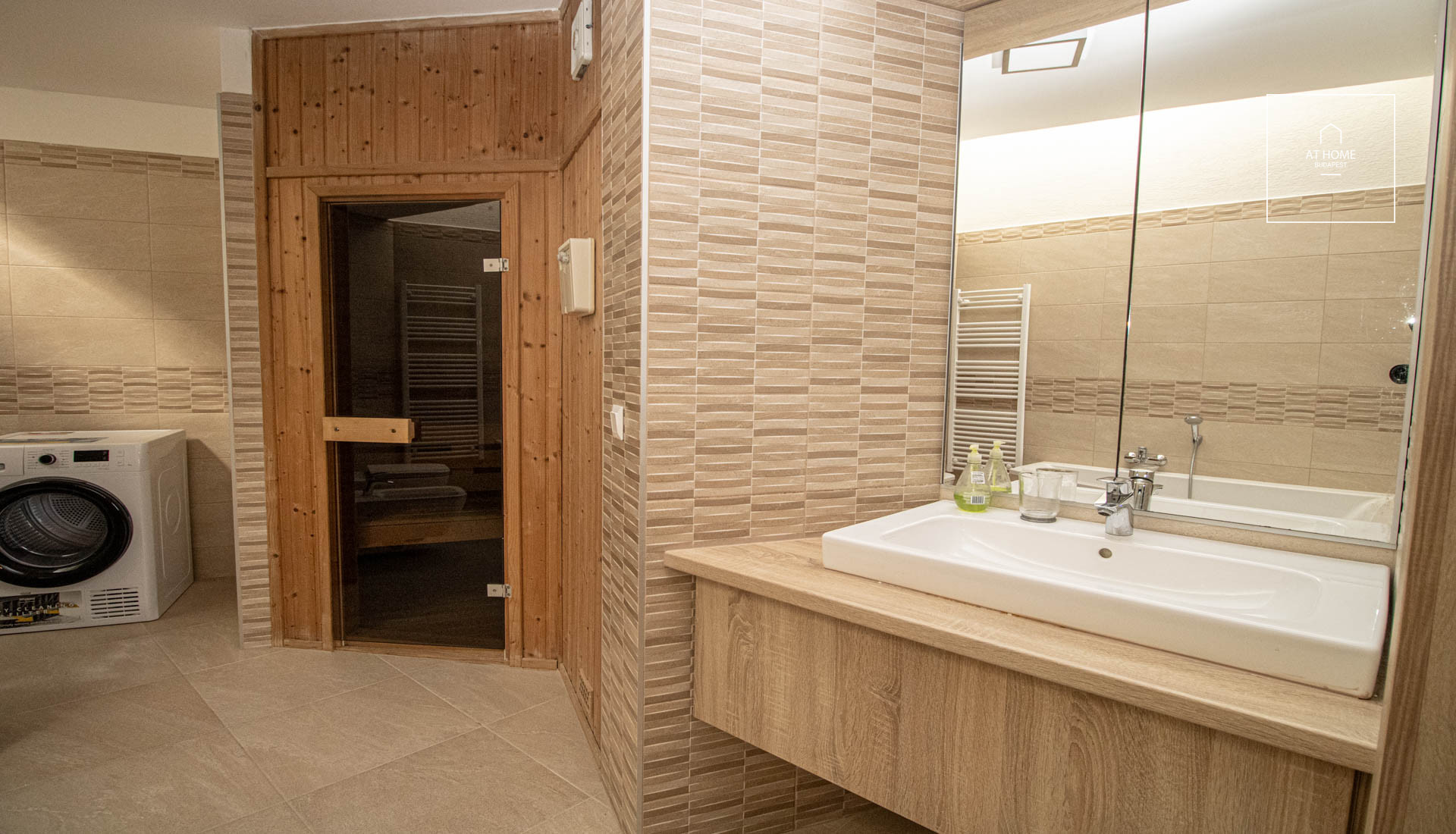 Sunny apartment Budapest II. district