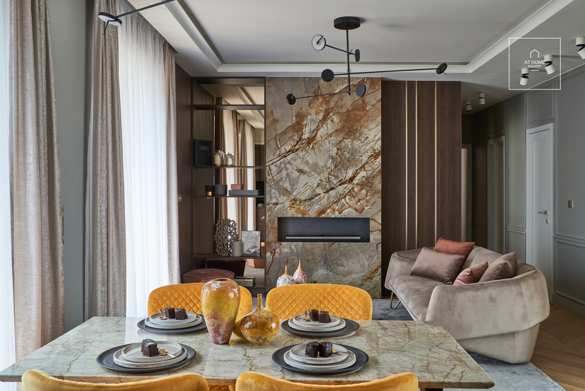 2 bedroom apartment with a roof terrace for rent Budapest VI. district, Terézváros