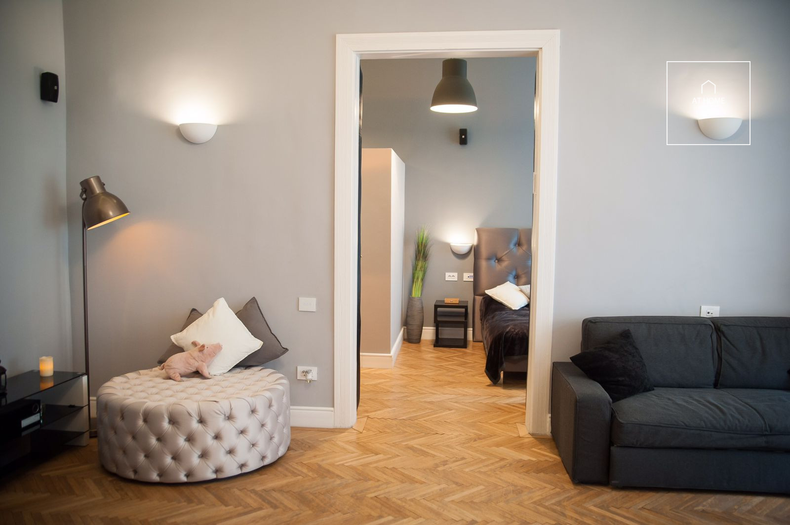 Two-bedroom, renovated apartment available for rent in Budapest, 5th district, Lipótváros