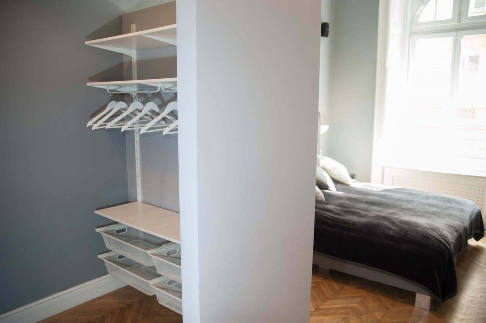 Two-bedroom, renovated apartment available for rent in Budapest, 5th district, Lipótváros